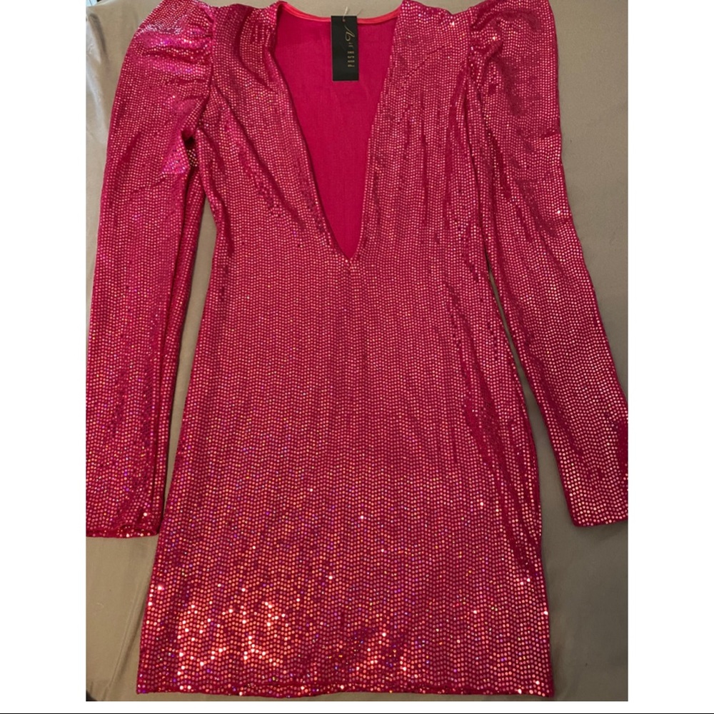 Low cut sequins midi dress